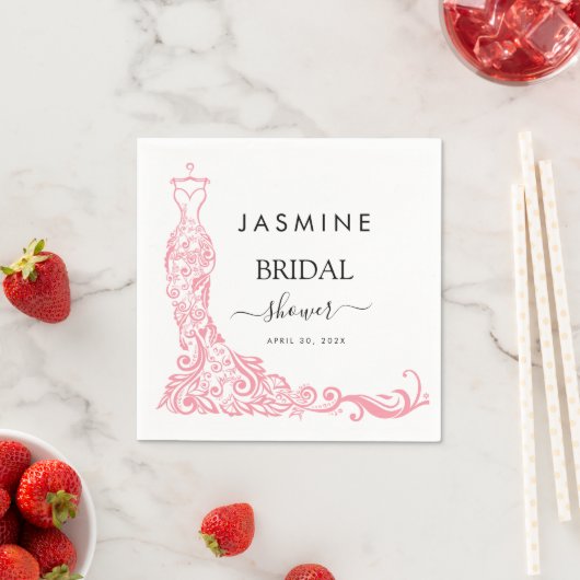 Serviette En Papier Fête des mariées blanche et rose élégant (En situation)