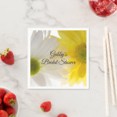 Serviette En Papier Fête des mariées marguerite jaune et blanc (En situation)