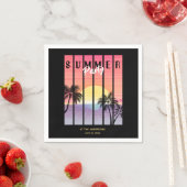 Serviette En Papier Fête estivale synthwave rose et violette (En situation)