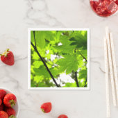 Serviette En Papier Feuilles d'érable avec Raindrops (En situation)