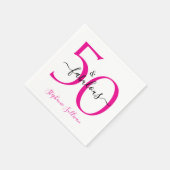 Serviette En Papier Fifty and Fabulous Pink Script 50th Birthday Party (Coin)