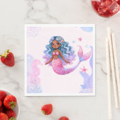 Serviette En Papier Fille De Sirène Noire Avec Queue Rose Sous La Mer (En situation)