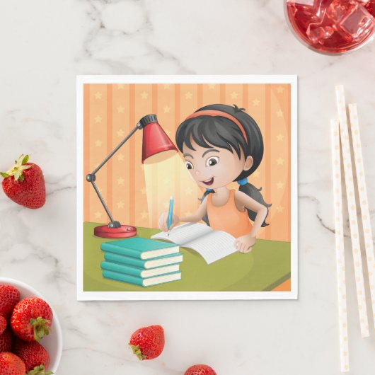 Serviette En Papier Fille Travaillant Dans Un Bureau Serviettes (En situation)