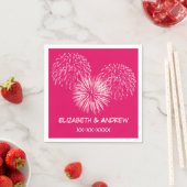 Serviette En Papier Fireworks, Arrière - plan framboise, Name Monogram (En situation)
