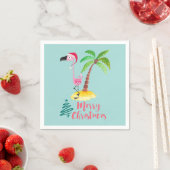 Serviette En Papier Flamant rose Rose Dans Un Chapeau De Père Noël Par (En situation)