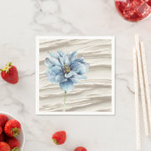 Serviette En Papier Fleur Bleue Aquarelle Sur Abstrait D'Ivoire (En situation)