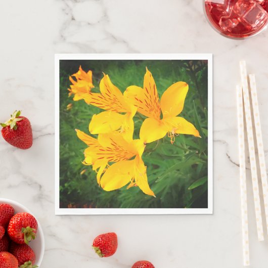 Serviette En Papier Fleur jaune (En situation)