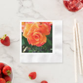 Serviette En Papier Fleur rose orange (En situation)