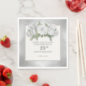 Serviette En Papier Fleurs blanches d'argent 25e anniversaire Mariage (En situation)
