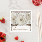 Serviette En Papier Fleurs blanches et Fête des mariées de verre rusti (En situation)