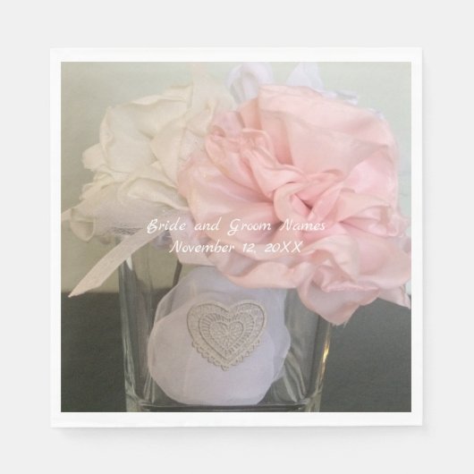 Serviette En Papier Fleurs blanches et roses dans Vase (Devant)