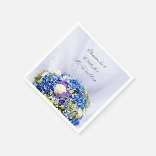 Serviette En Papier Fleurs bleues et blanches et robe mariage (Coin)