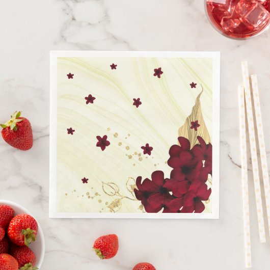 Serviette En Papier fleurs bordeaux or marbre feuille (En situation)