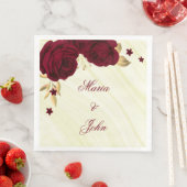 Serviette En Papier fleurs bordeaux or marbre feuille (En situation)