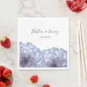 Serviette En Papier Fleurs Dahlia bleu bleu blanc mariage (En situation)