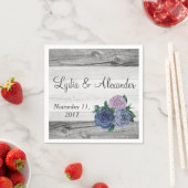 Serviette En Papier Fleurs de campagne rustiques Mariage en bois de gr (En situation)