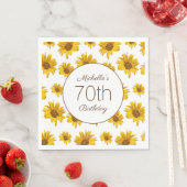 Serviette En Papier Fleurs de soleil jaunes Blanc 70e anniversaire (En situation)