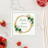 Serviette En Papier Fleurs élégantes Sweet sixteen vert foncé et or (En situation)