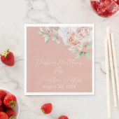 Serviette En Papier Fleurs Romantiques Pêche et Blanches (En situation)