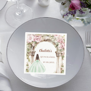Serviette En Papier Fleurs roses en arche sur une robe verte de Quince