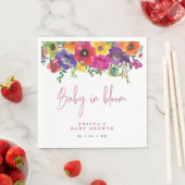 Serviette En Papier Fleurs Vibrantes bébé dans le Baby shower en fleur (En situation)