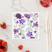 Serviette En Papier Fleurs violettes et violettes de prune Fête élégan (En situation)