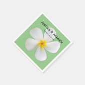 Serviette En Papier Flore tropicale, Plumeria blanche sur Sage, Mariag (Coin)