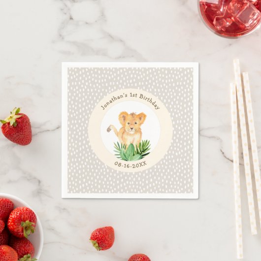 Serviette En Papier Forêt Whimsical Lion Cub Bois Dotée Anniversaire (En situation)