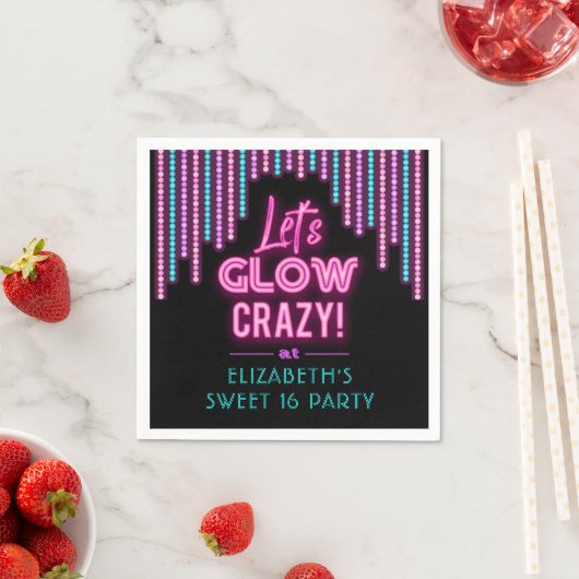 Serviette En Papier Fous Llow Crazy Sweet 16 fête d'anniversaire (En situation)