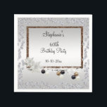 Serviette En Papier Framed Elegance 60th Birthday Party<br><div class="desc">Belles serviettes de fête d'anniversaire élégantes pour votre journée spéciale. Un magnifique cadre de parties scintillant en or avec une belle branche de jolies fleurs blanches et d'or, des baies noires et blanches imprimées sur un joli dégradé d'argent arrière - plan avec un magnifique cadre de strass brillant bijoux en...</div>