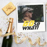 Serviette En Papier Funny 60 alors quelle citation photo 60e anniversa<br><div class="desc">Funny 60 alors que Citer Photo 60th Birthday Party Napkins. Un texte motivant et drôle 60 Donc ce qui est génial pour une personne avec un sens de l'humour. Le texte est en jaune et noir. Ajoutez votre photo. Vous pouvez changer l'âge.</div>