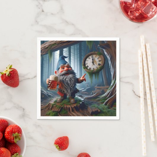 Serviette En Papier Gnome Forestière À Cinq Heures (En situation)