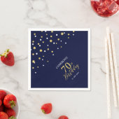 Serviette En Papier Gold moderne & Navy Blue 70th Birthday Party (En situation)