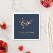 Serviette En Papier Gold Music Notes Élégant Script Anniversaire (En situation)