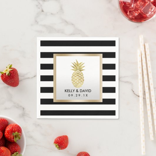 Serviette En Papier Gold Tropical Ananas Moderne Mariage (En situation)