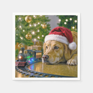Serviette En Papier Golden Retriever de Noël regardant un train jouet