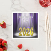 Serviette En Papier Graduation 2025 violet et or en vedette (En situation)
