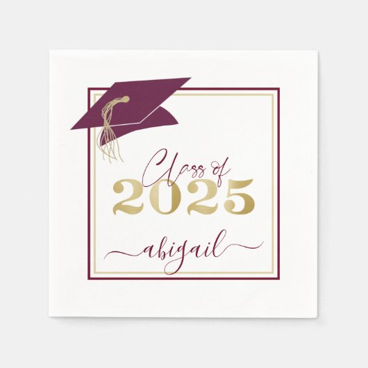 Serviette En Papier Graduation Cap Maroon Gold Script Classe de 2025 (Devant)