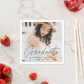 Serviette En Papier Graduation photo de script vert moderne (En situation)