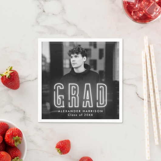 Serviette En Papier Graduation photo moderne en néon blanc (En situation)