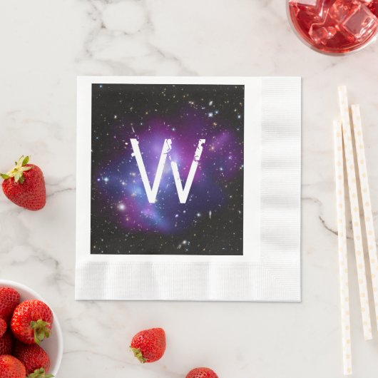 Serviette En Papier Grappe de galaxie violette monogramme (En situation)