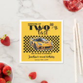 Serviette En Papier Grossissant Jusqu'À Fast 2E Ans Voiture Sport Jaun (En situation)