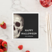Serviette En Papier Halloween d'adulte à crâne noir (En situation)