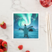Serviette En Papier Happy Holidays Penguin Under Northern Lights (En situation)