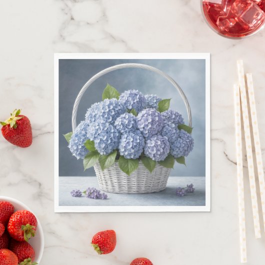 Serviette En Papier Hydrangées Dans Le Panier D'osier (En situation)