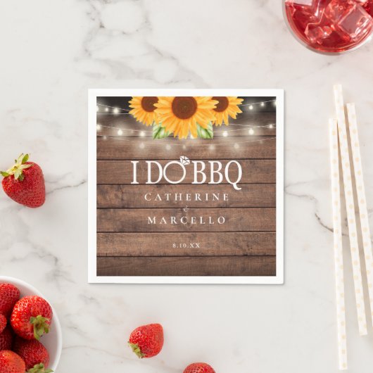 Serviette En Papier I Do BBQ Sunflower Rustic Wood Engagement Party (En situation)