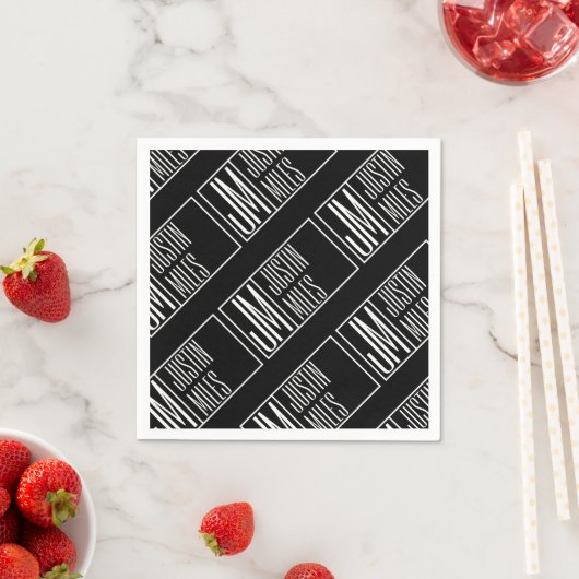 Serviette En Papier Initiales modernes avec nom Monogram Motif (En situation)