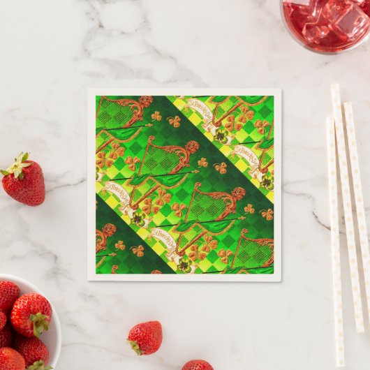 Serviette En Papier IRLANDE HARP, OR VERT SHAMROCK St Patrick's Day (En situation)