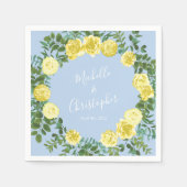 Serviette En Papier Jaune clair et bleu pâle Rose Mariage floral (Devant)