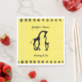 Serviette En Papier Jaune Polka Dot Giraffe Baby shower serviettes (En situation)